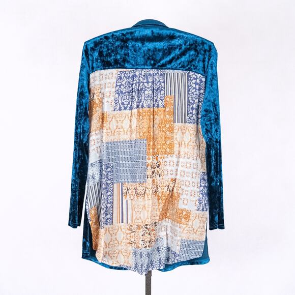 Women's Velvety Velour Embroidered Tunic Top MEDIUM Teal Floral Boho Artsy Fairy - Picture 4 of 6